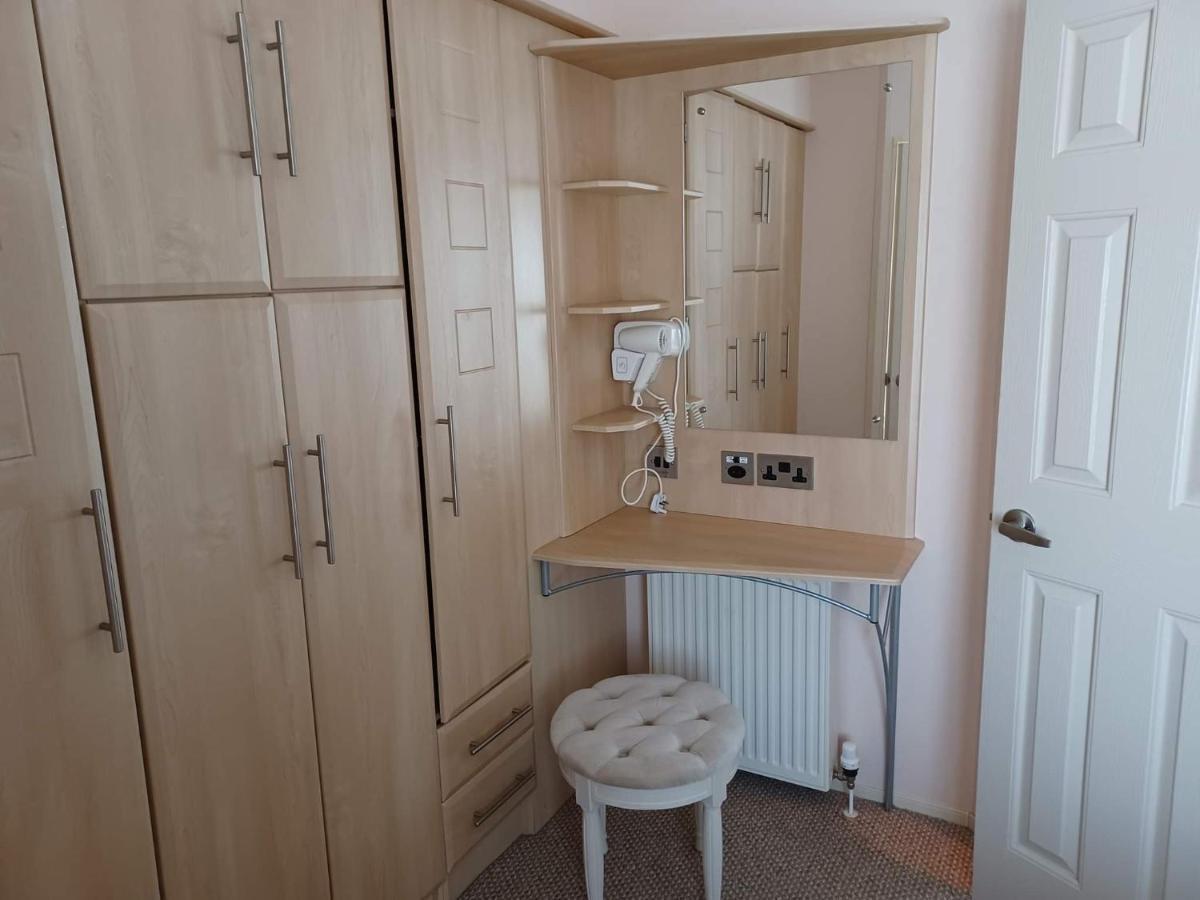 6 Berth Caravan Happy Days North Chapel St Leonards Skegness Buitenkant foto